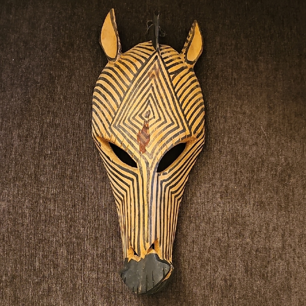Handcarved Tribal Striped Animal Mask - Black & Yellow